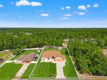 WEEKI WACHEE FL Home