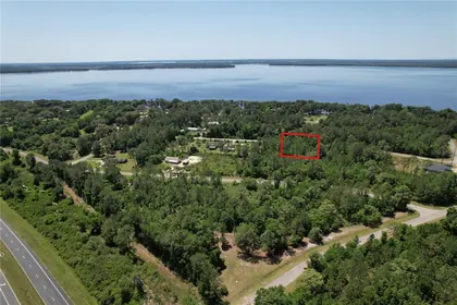 HAWTHORNE FL Property