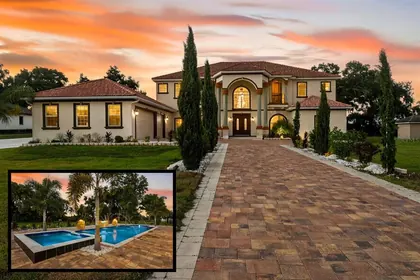 THONOTOSASSA FL Home