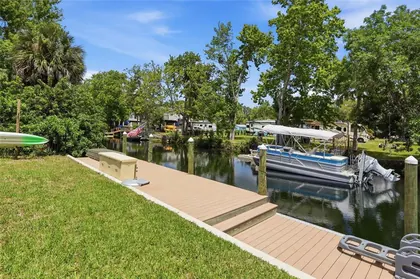 WEEKI WACHEE FL Property