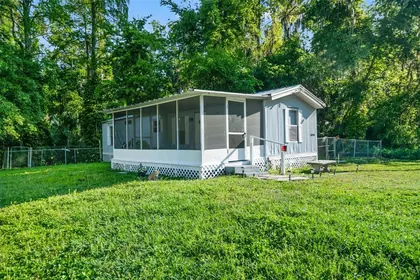 LAKE PANASOFFKEE FL Home