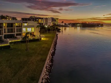 BELLEAIR FL Home