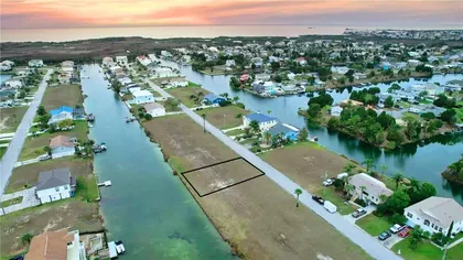 HERNANDO BEACH FL Property