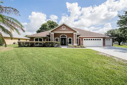 AUBURNDALE FL Home