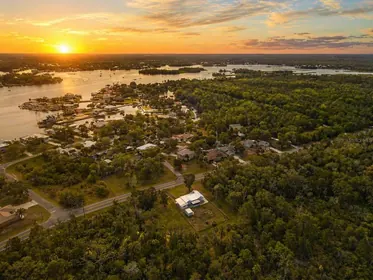 CRYSTAL RIVER FL Home