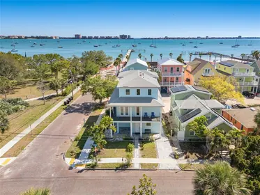 GULFPORT FL Home