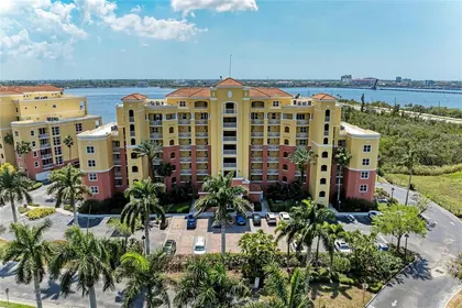 PALMETTO FL Home