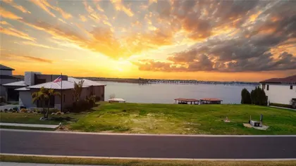 AUBURNDALE FL Property