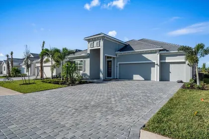 LAKEWOOD RANCH FL Home