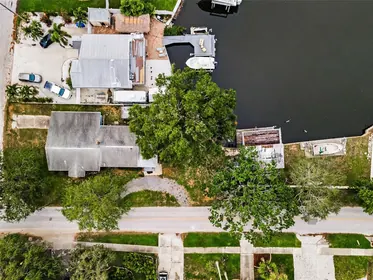 CRYSTAL BEACH FL Property