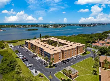 LARGO FL Home