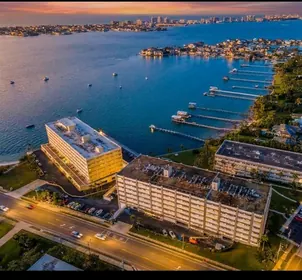BELLEAIR BLUFFS FL Home