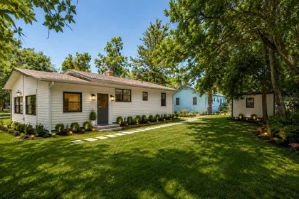 BELLEVIEW FL Home