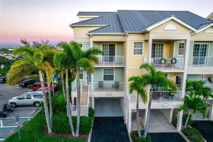RUSKIN FL Home