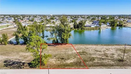 CAPE CORAL FL Property