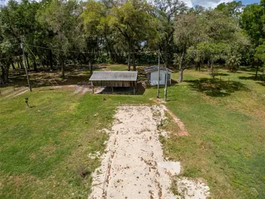 CHIEFLAND FL Property