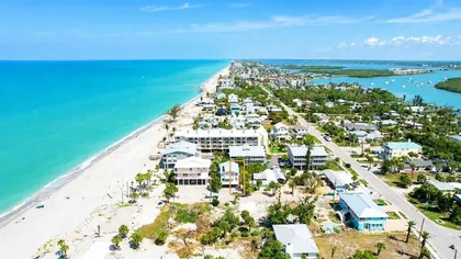 ENGLEWOOD FL Home