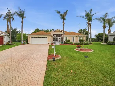 LEESBURG FL Home