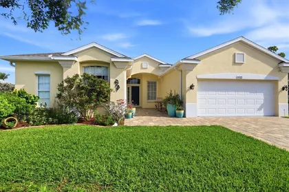 BRADENTON FL Home