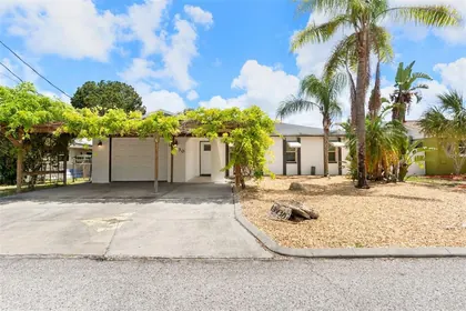 HUDSON FL Home