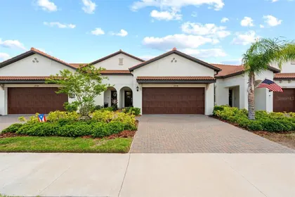 WIMAUMA FL Home