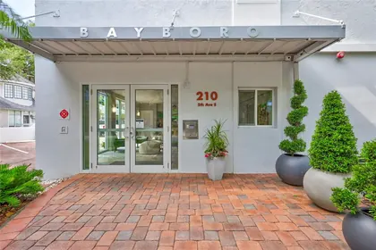 ST PETERSBURG FL Home