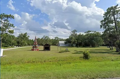 CHRISTMAS FL Property