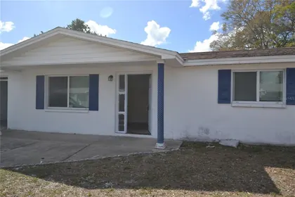 HOLIDAY FL Home