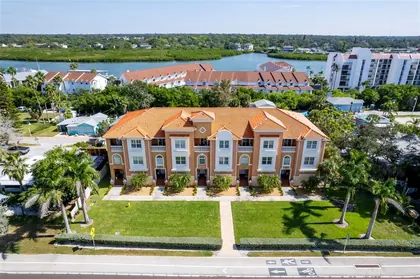 INDIAN SHORES FL Home