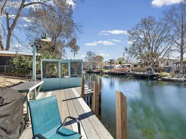 WEEKI WACHEE FL Home