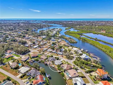 NOKOMIS FL Home