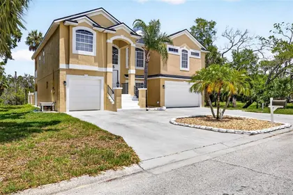 HUDSON FL Home