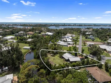 NOKOMIS FL Home