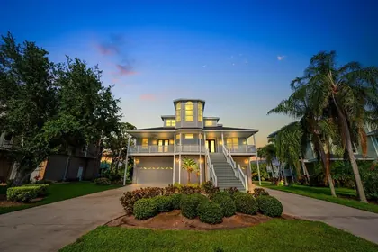 CRYSTAL BEACH FL Home