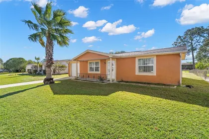 HOLIDAY FL Home