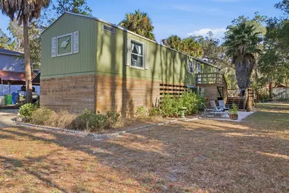 YANKEETOWN FL Home