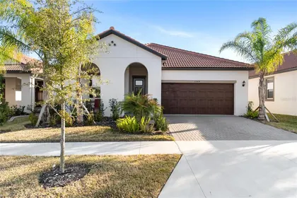 WIMAUMA FL Home