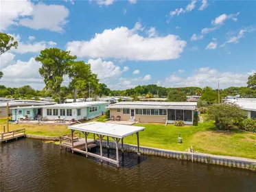 TAVARES FL Home