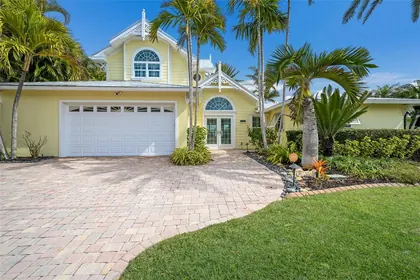 HOLMES BEACH FL Home