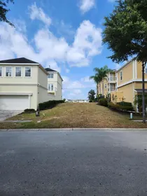 REUNION FL Property