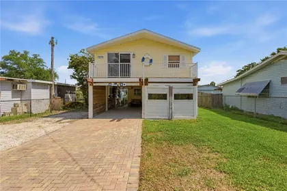 WEEKI WACHEE FL Home