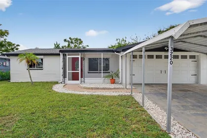 HOLIDAY FL Home