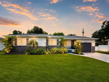 ST PETERSBURG FL Home