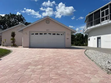 LUTZ FL Home