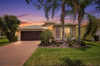 WIMAUMA FL Home