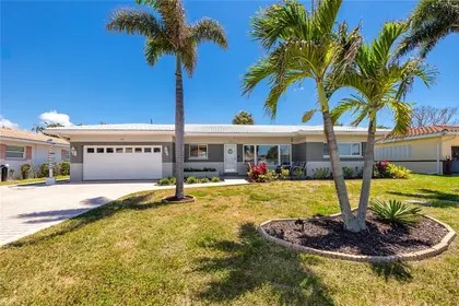 BELLEAIR BEACH FL Home