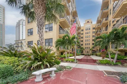 ST PETERSBURG FL Home