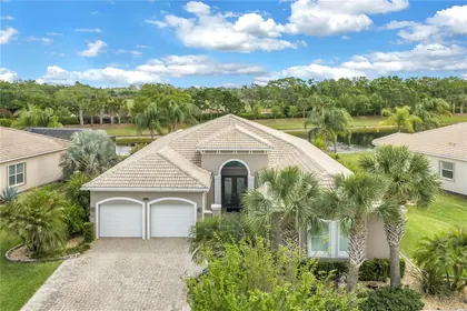 WIMAUMA FL Home