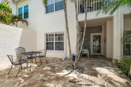 LARGO FL Home