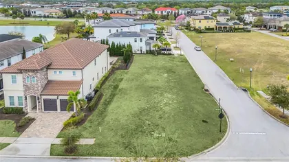 REUNION FL Property